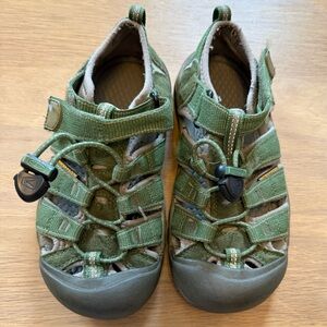 Keen Kids' Green Adventure Sandals